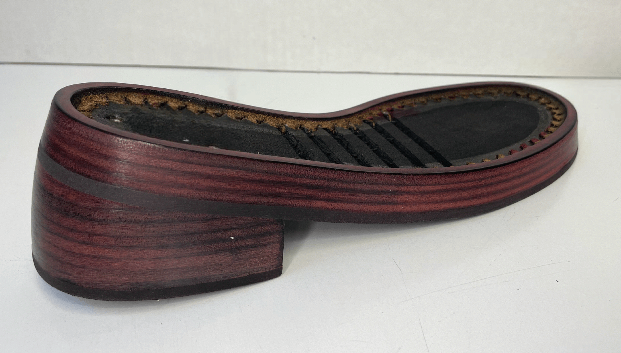 suola-gomma-micro-fascetta-cuoio-scavo-cad-gu-tg-tacco